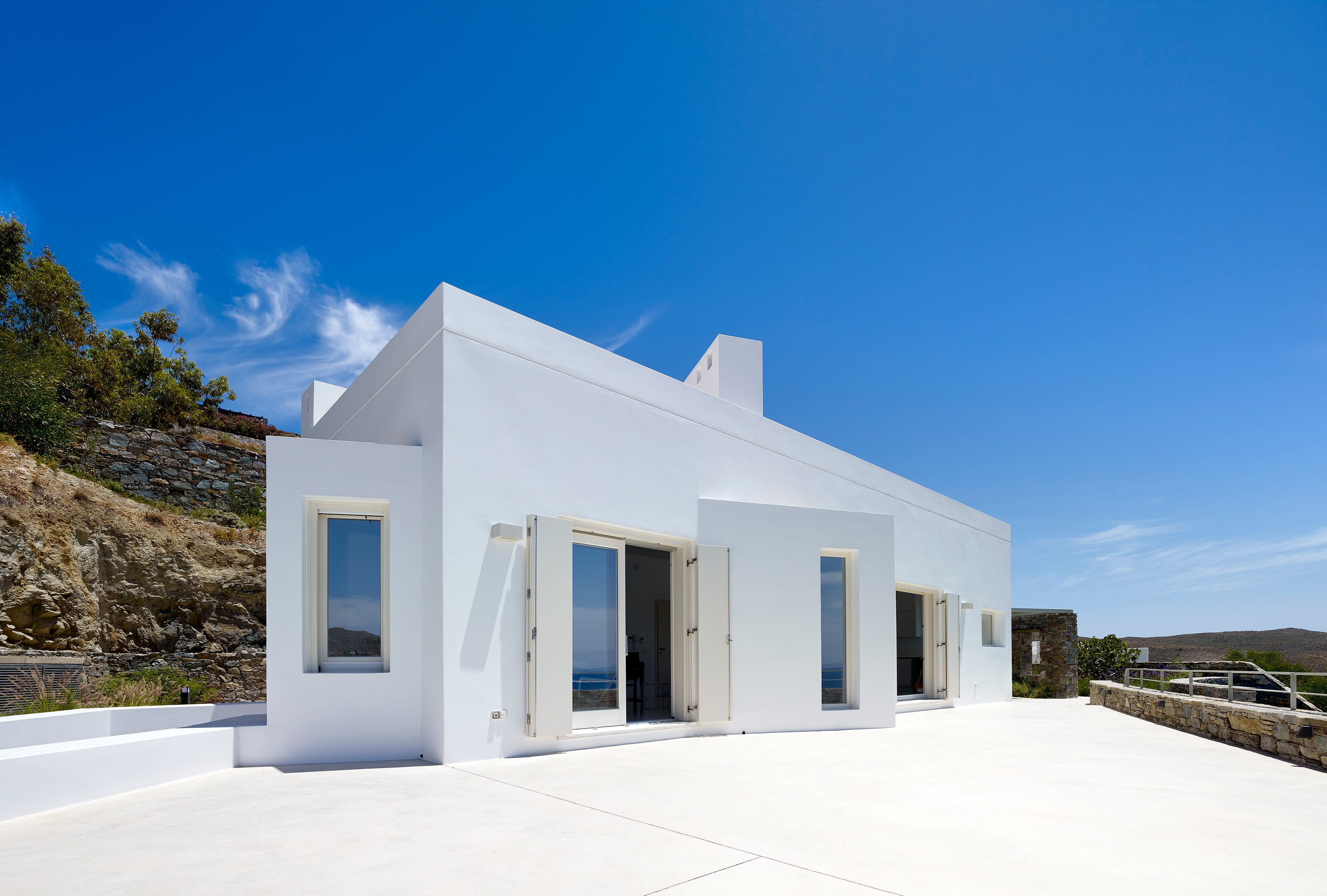 Evripiotis Architects-aigialos-house-syros-evripiotis-architects-02-new-Aigialos House, Syros Island