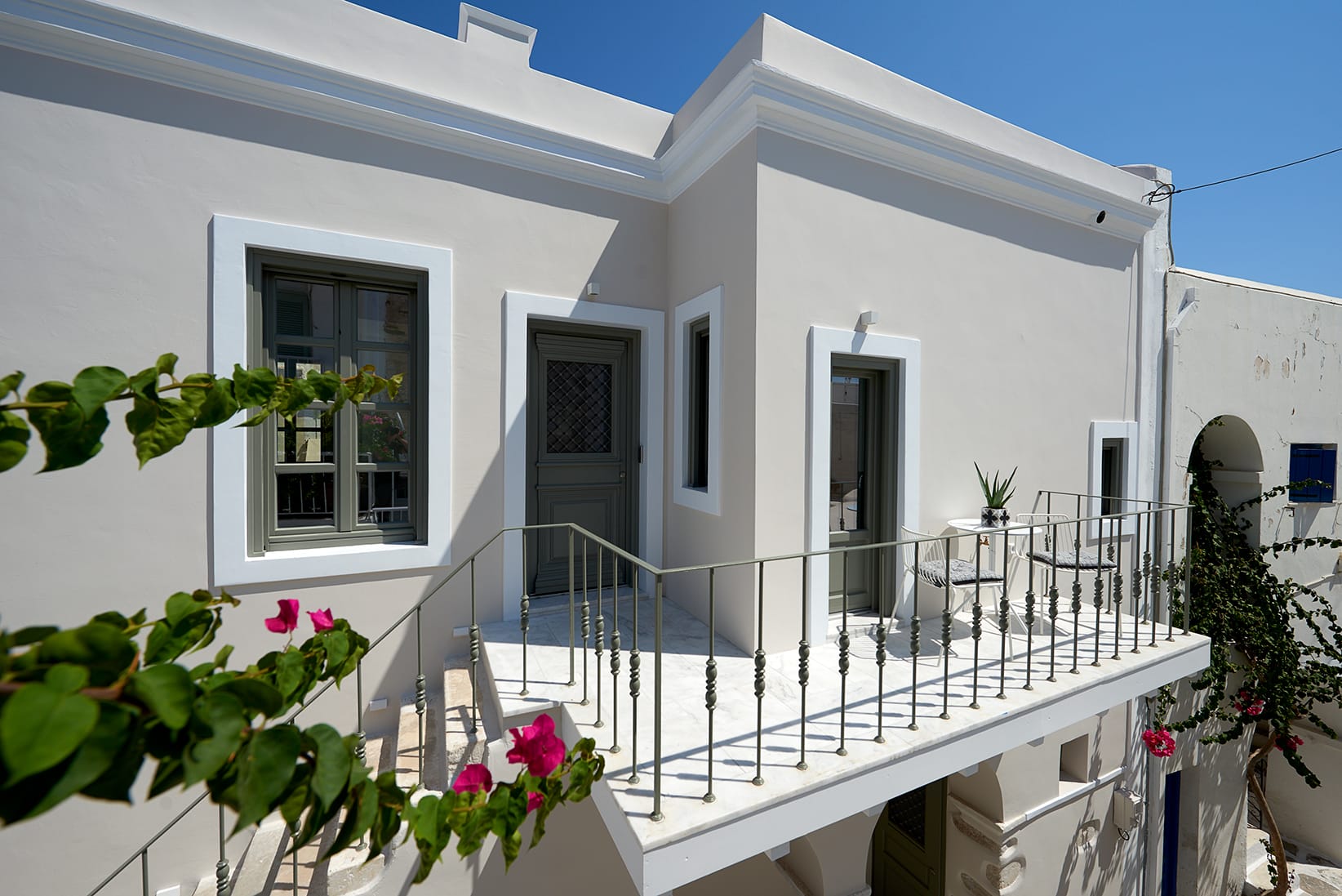 Evripiotis Architects--Athena Suites, Paros Island