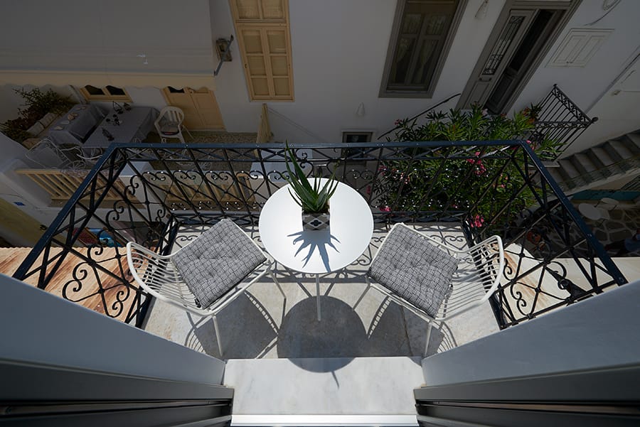 Evripiotis Architects-athena-suites-paros-evripiotis-architects-14-new-Athena Suites, Paros Island