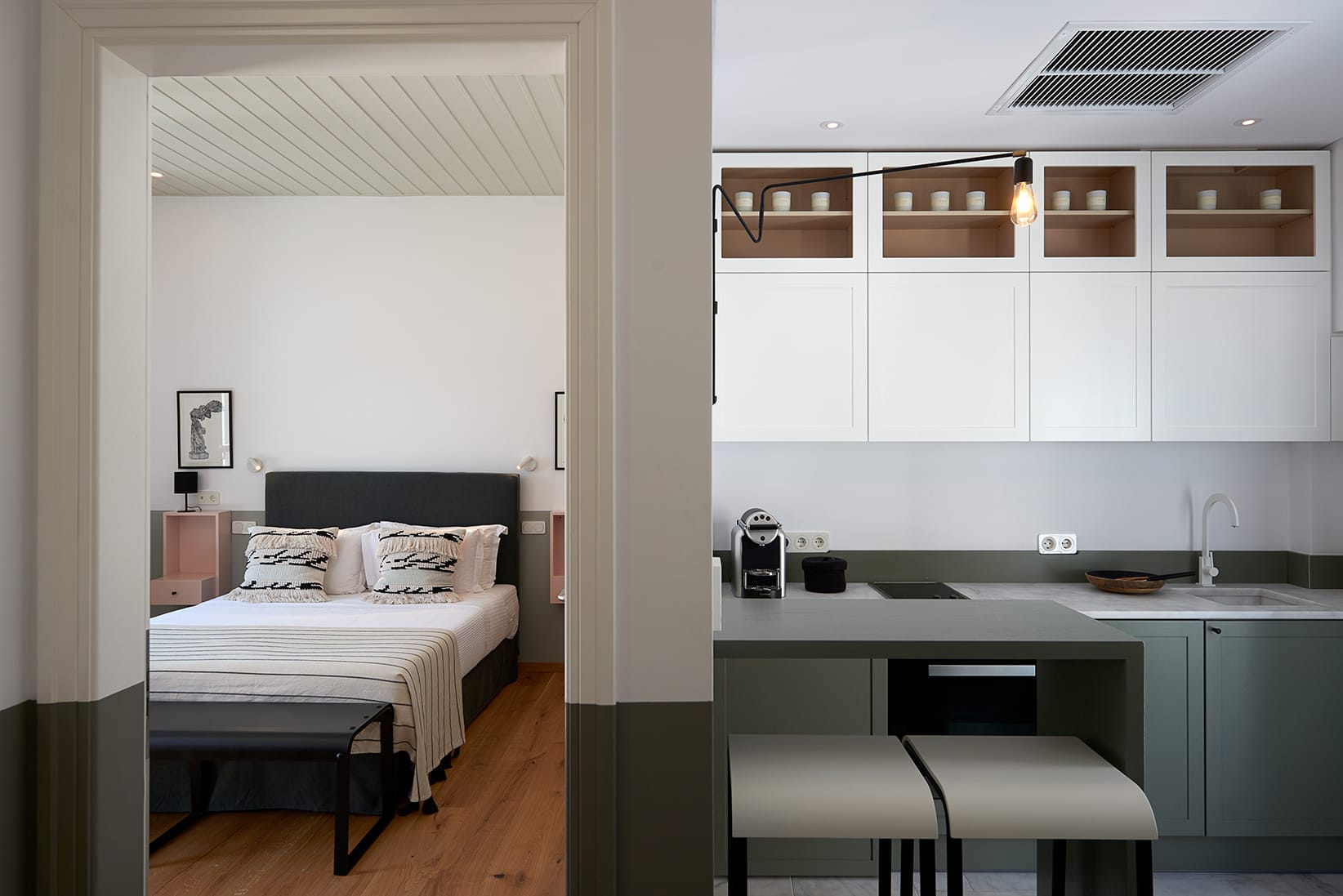Evripiotis Architects-athena-suites-paros-evripiotis-architects-24-new-Athena Suites, Paros Island