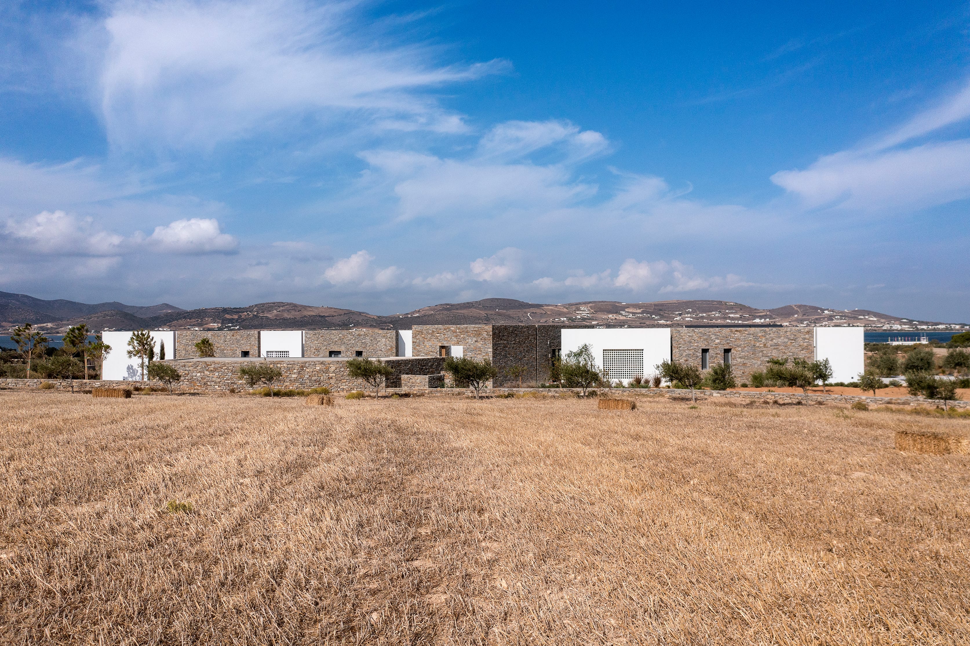 Evripiotis Architects-dashed-house-paros-evripiotis-architects-03-new-Dashed House, Paros Island