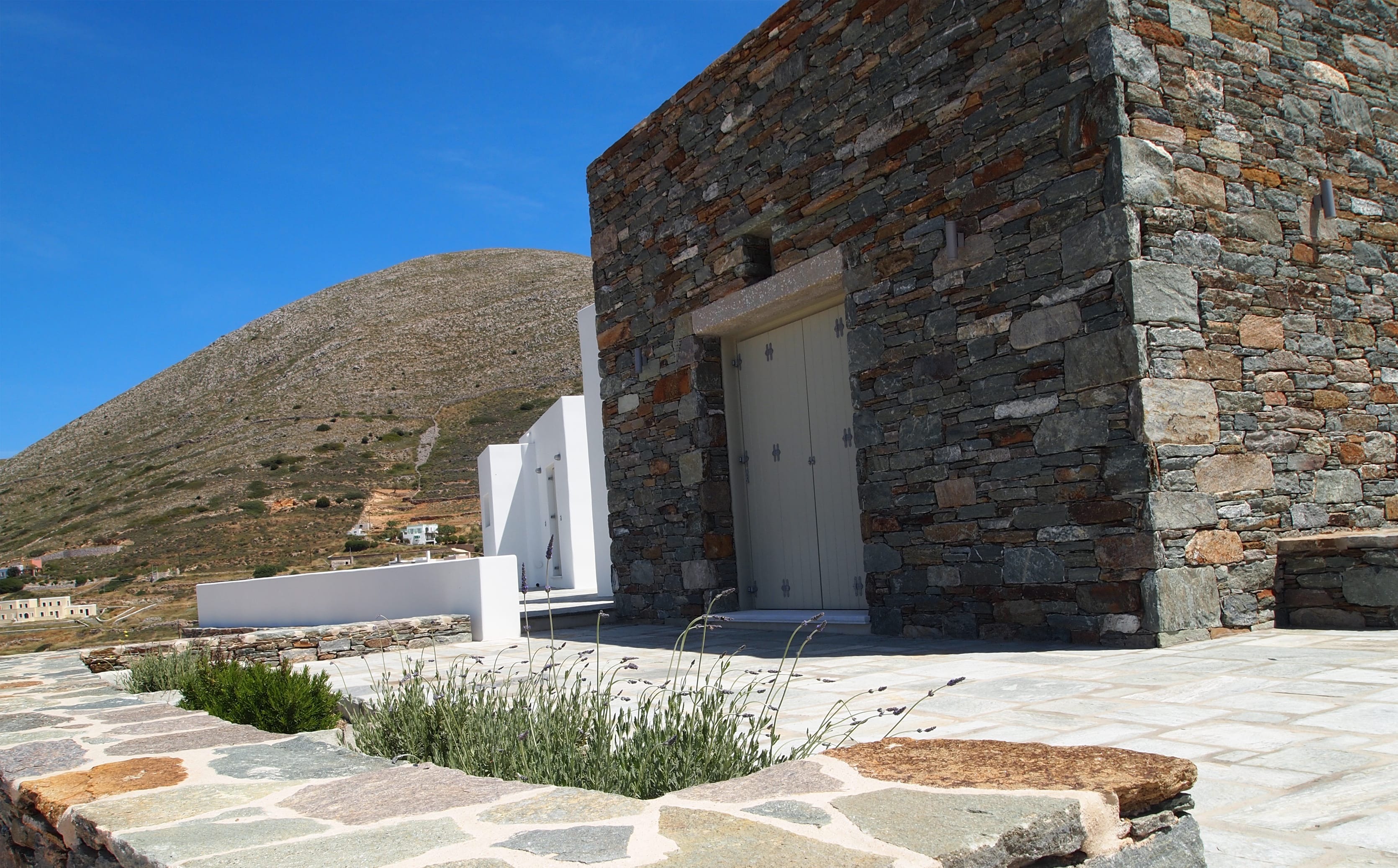 Evripiotis Architects-Delphini, Syros Island
