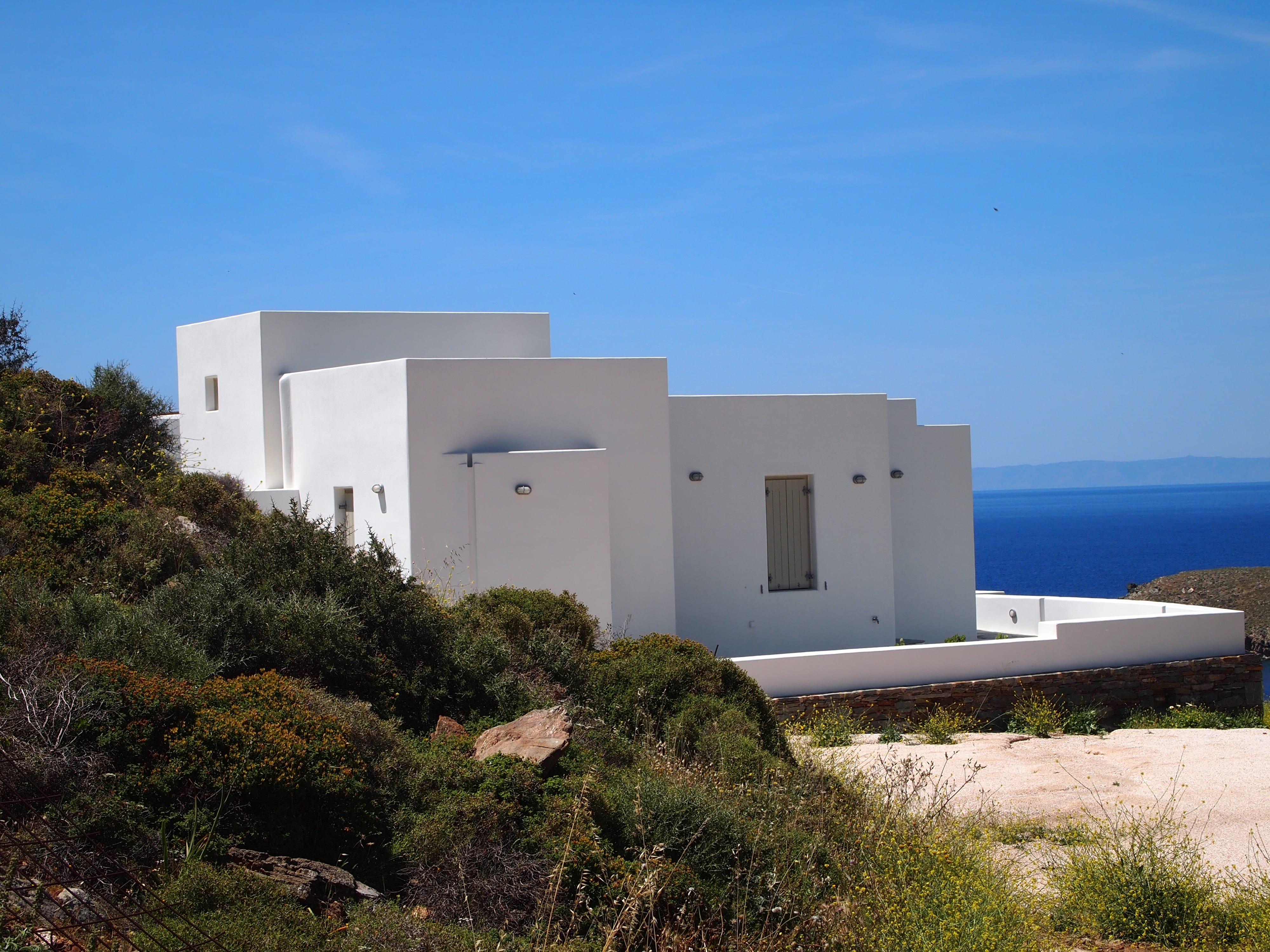 Evripiotis Architects--Delphini, Syros Island