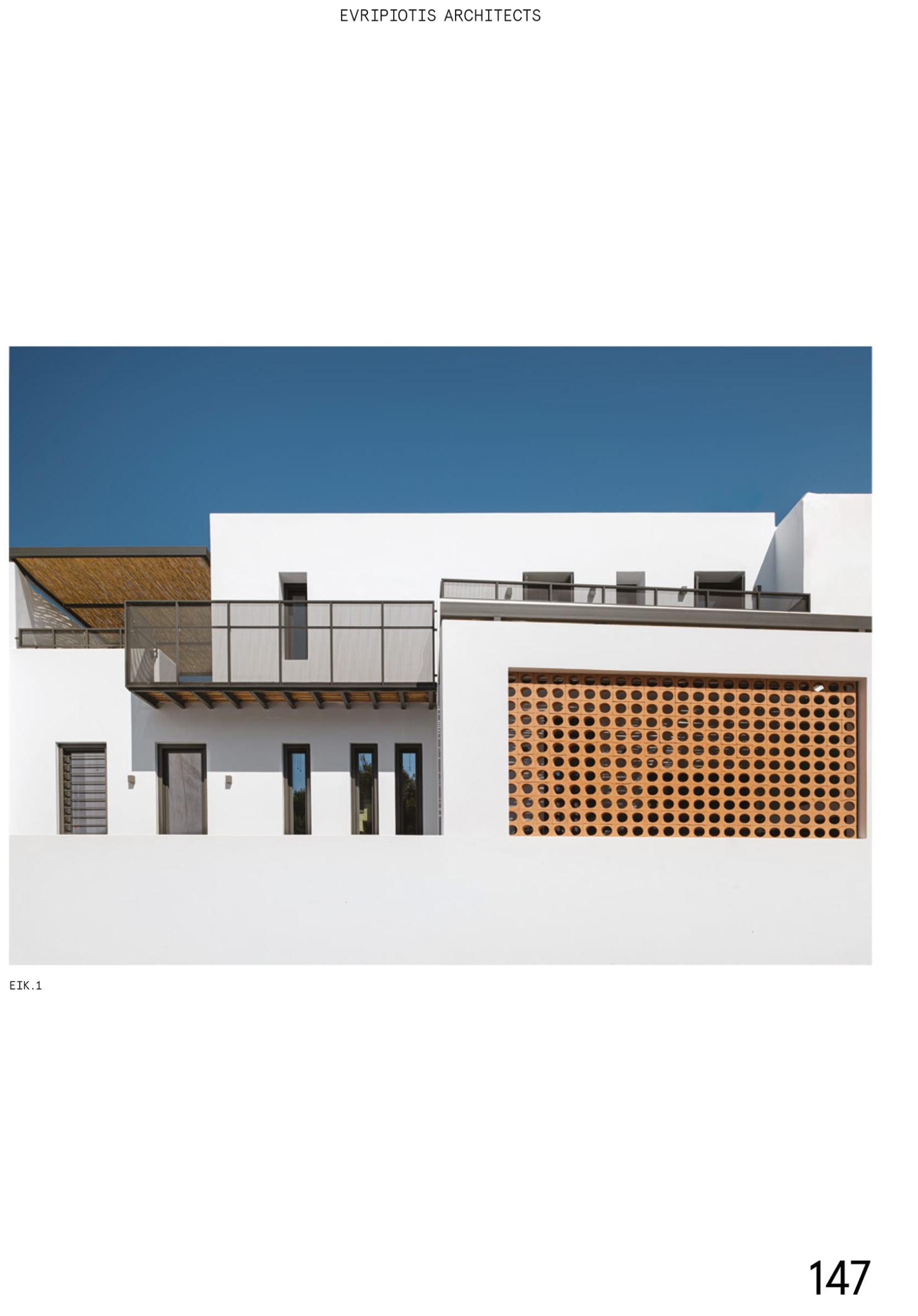 domes-169-pine-house-evripiotis-architects-P02