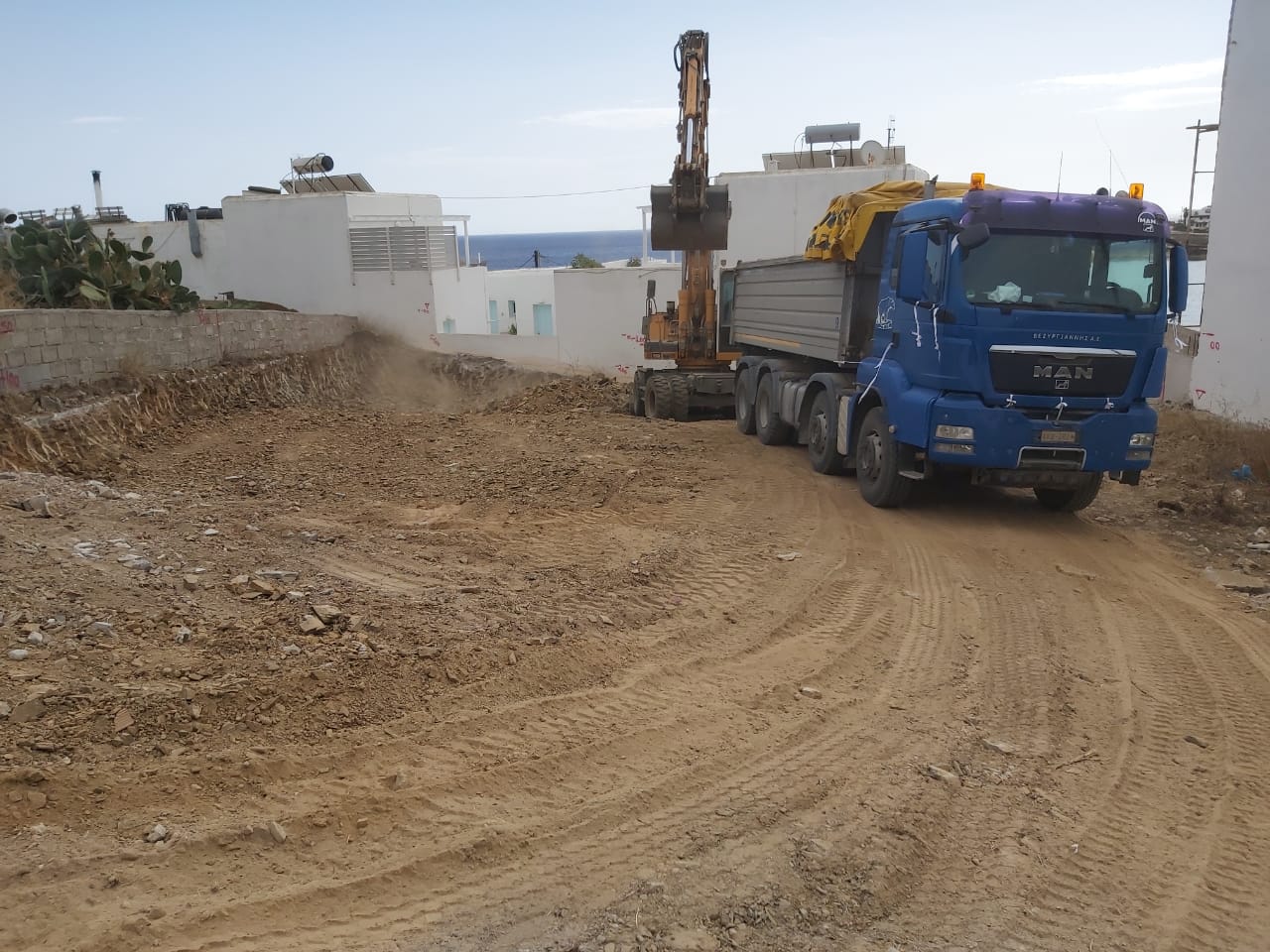 Evripiotis Architects-Family House, Paros Island: We are breaking ground!