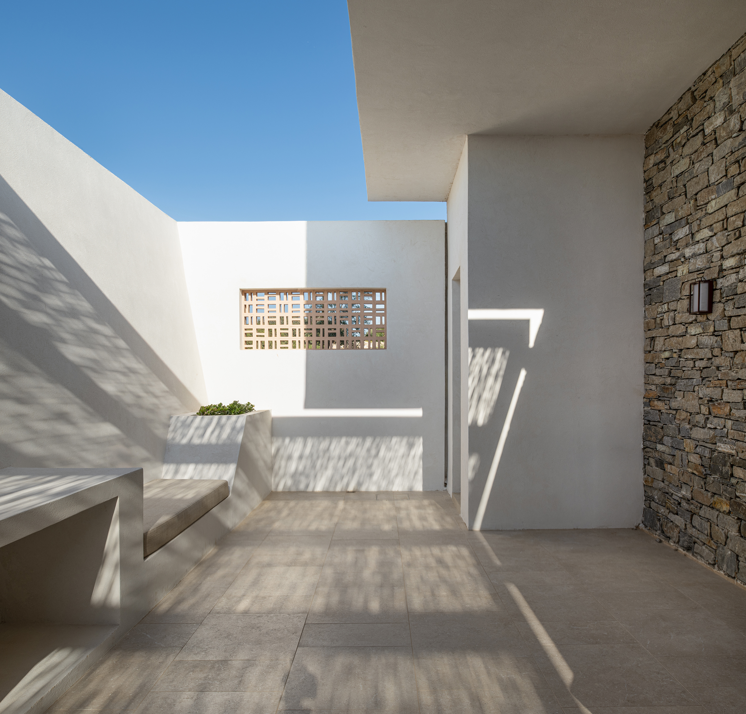 Evripiotis Architects--The Flaneurs House, Paros Island