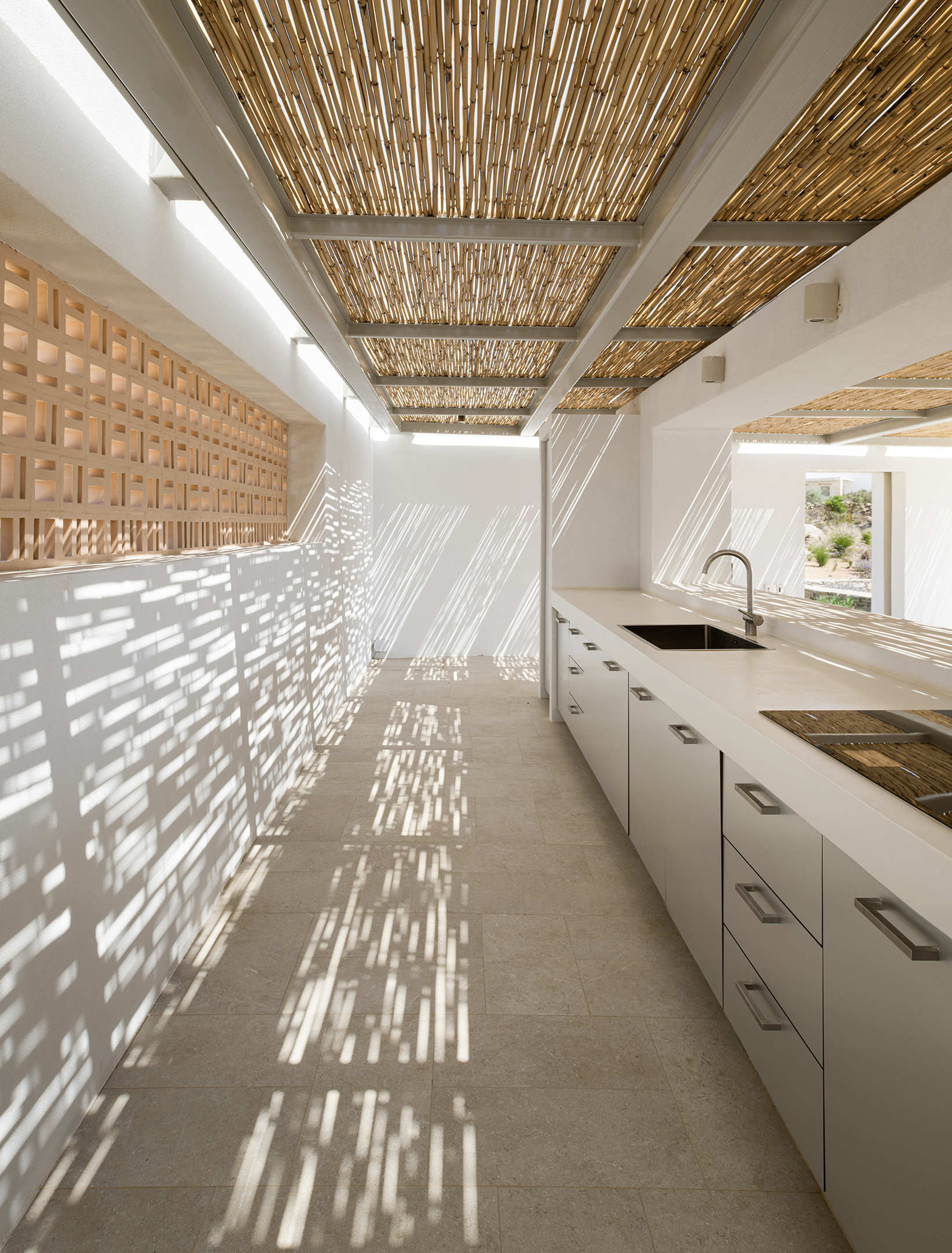 Evripiotis Architects--The Flaneurs House, Paros Island