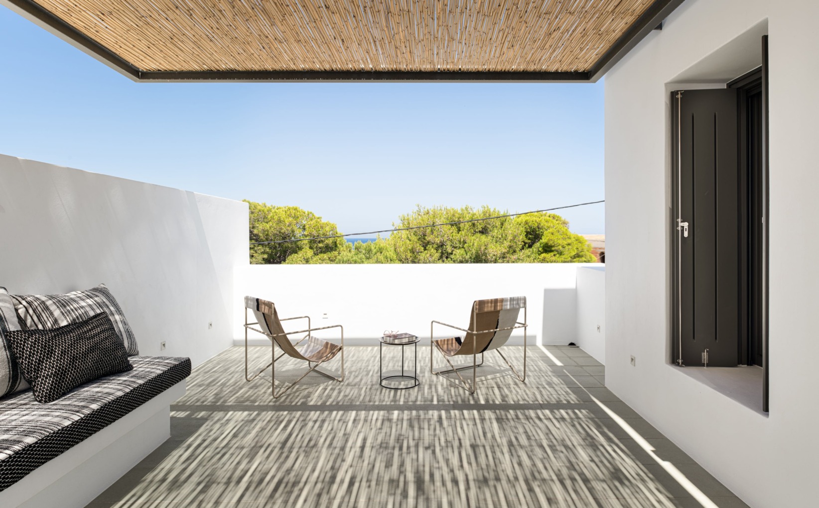 Evripiotis Architects-Pine House, Paros Island