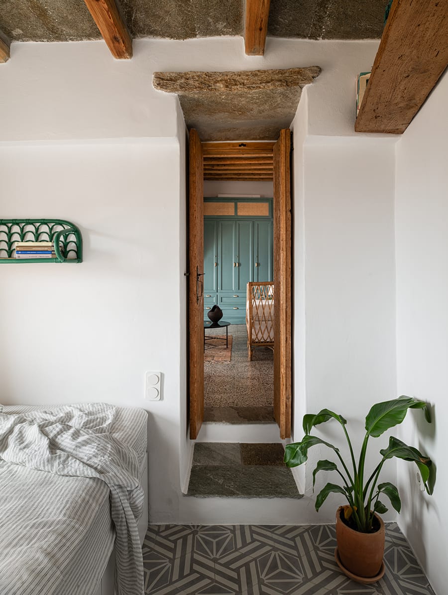 Evripiotis Architects-theros-tinos-island-evripiotis-architects-22-Th_eros, Tinos Island