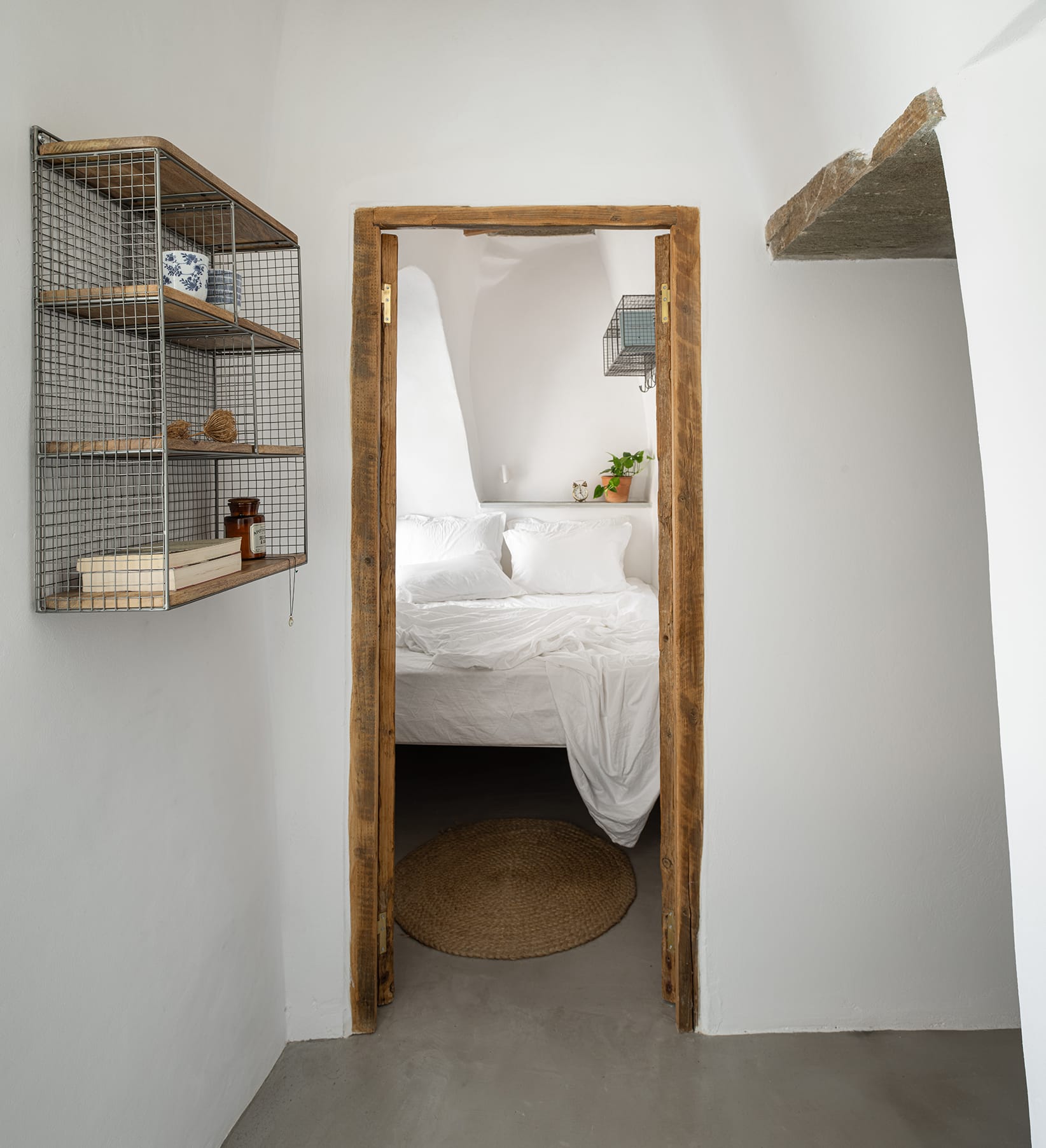 Evripiotis Architects-theros-tinos-island-evripiotis-architects-23-1-Th_eros, Tinos Island