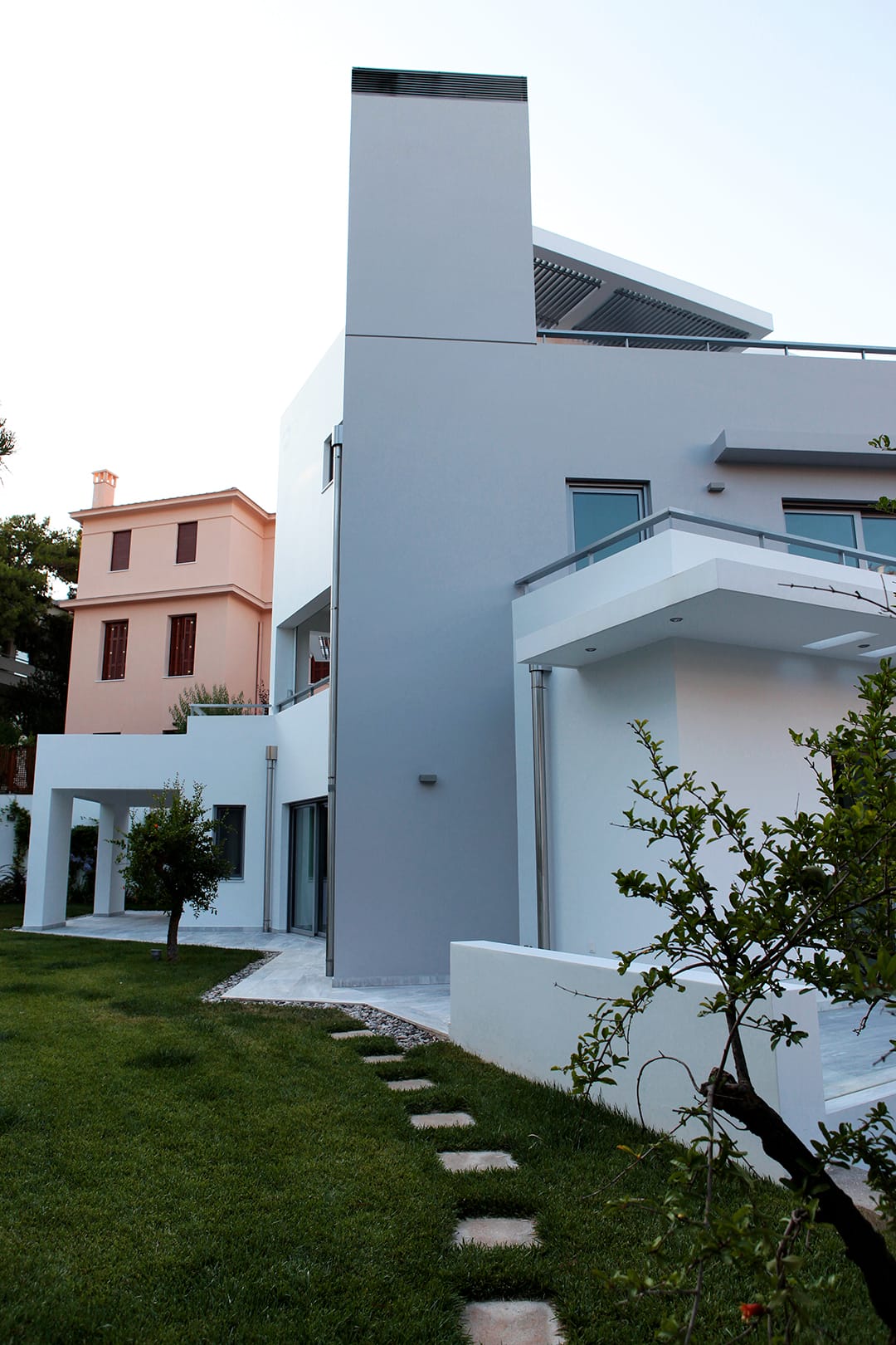 Evripiotis Architects-twisted-house-psychiko-athens-evripiotis-architects-11-new-Twisted House, Athens