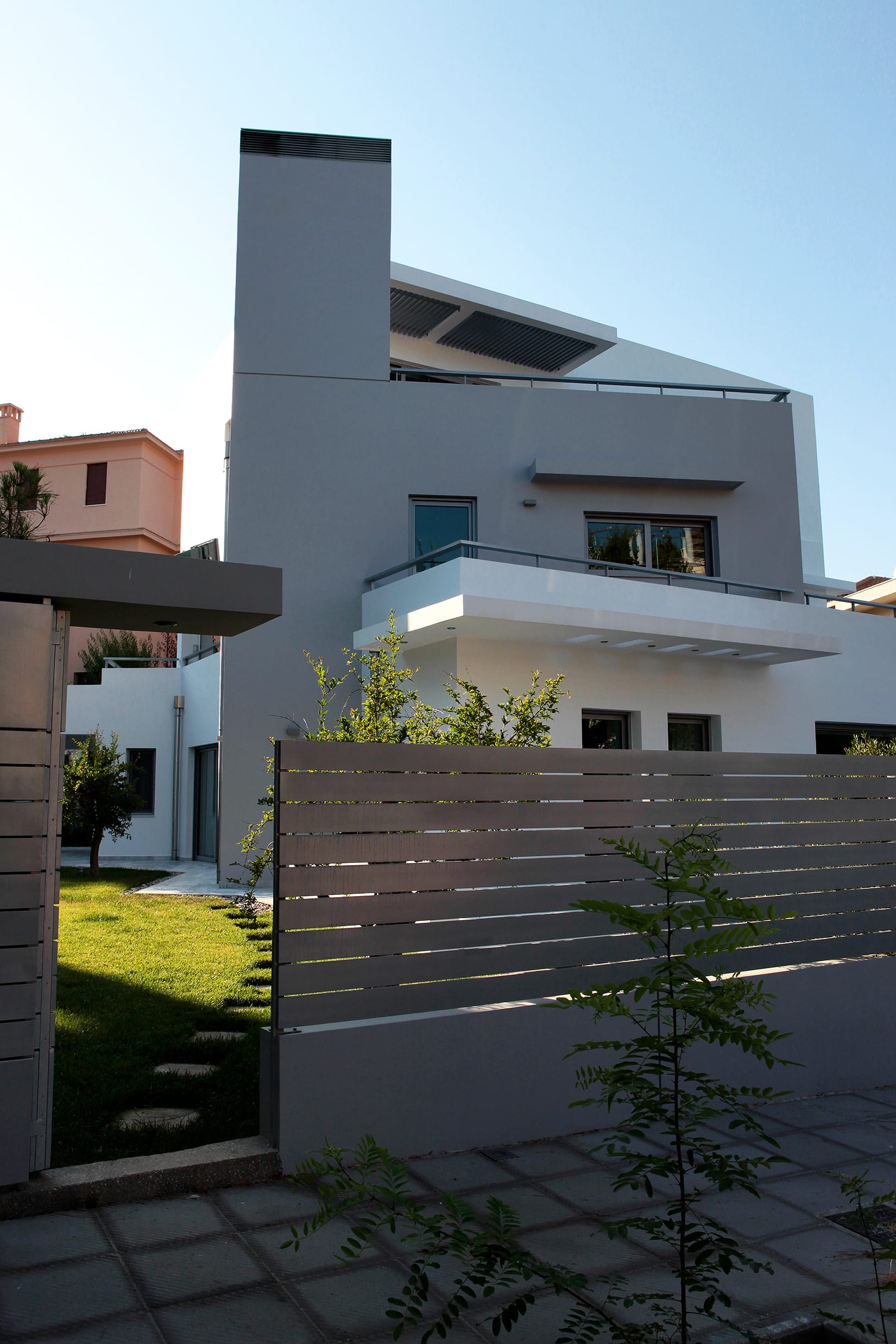 Evripiotis Architects-twisted-house-psychiko-athens-evripiotis-architects-17-new-Twisted House, Athens